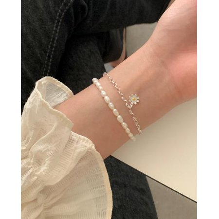 (925 Silver) Daisy Pearl Bracelet C 01