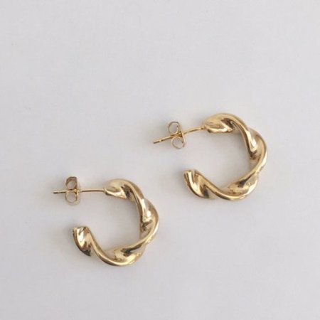 warm round earring