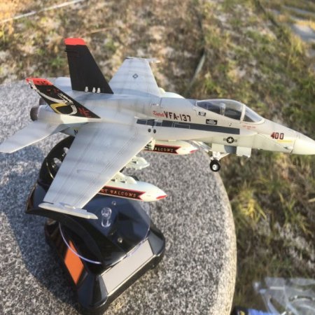F18 ȣ SuperHornet    F-18 (ǰҰ)