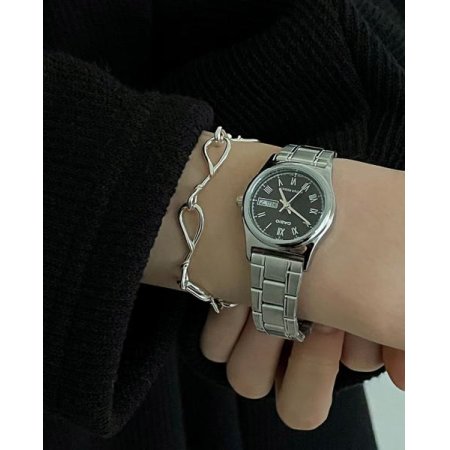 (CASIO) Metal ray watch