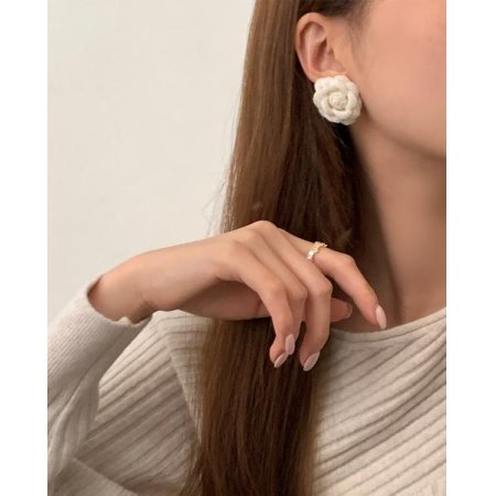 Camellia earrings E 193