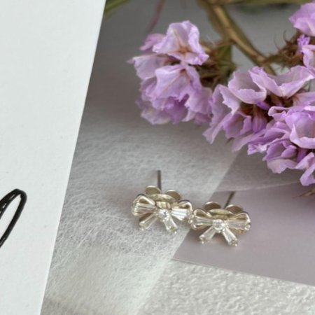 (silver 925) shiny ribbon earring