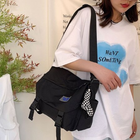 데일리 학생 패션 크로스백 신상 숄더백 블랙 가방