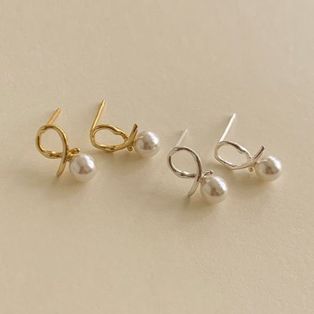 (925 Silver) Lip pearl earrings E 176