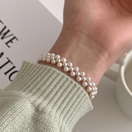 (925 Silver) Triple Pearl Bracelet C 18