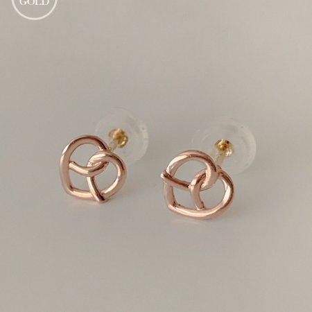 (14k gold) Pretzel heart earrings E 127