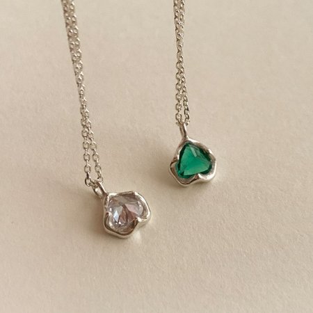 (925 Silver) Pyramid necklace A 06